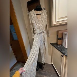 Stunning Eliza J pantsuit